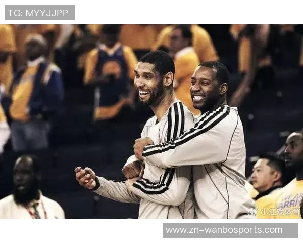 文班首秀表现惊艳砍下30分10板成队史第二人追平邓肯辉煌纪录 文班首秀表现惊艳砍下30分10板成队史第二人追平邓肯辉煌纪录